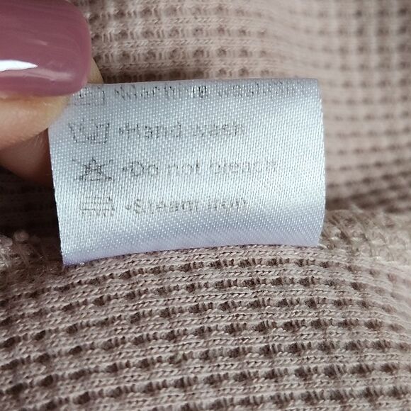 Merokeety Waffle Knit V-neck Collared Relaxed Fit Cropped Sweatshirt, L - Picture 9 of 10